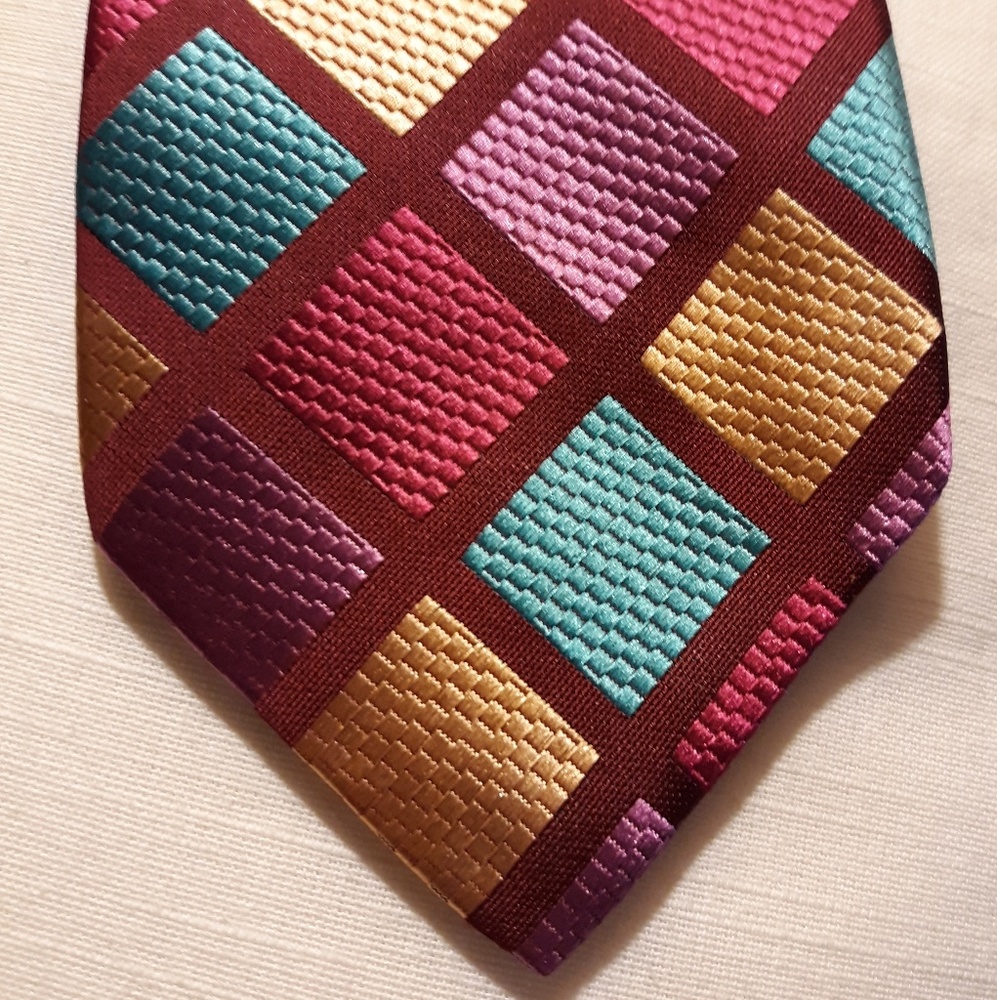 Robert Lewis 100% Silk Bright Necktie